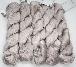 włóczka Malabrigo Mora col.36 Pearl