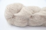 włóczka Blue Sky Fibers Brushed Suri col. 906 Toasted Marshmallow